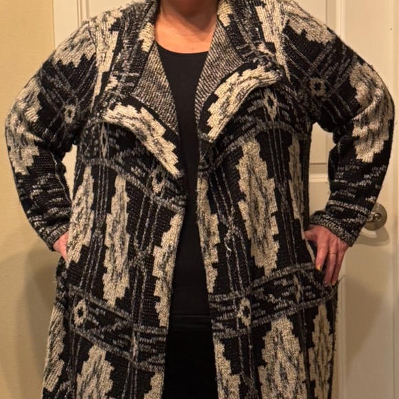 Lucky Brand Black & Cream Aztec Open-Front Cardigan 🖤🤍 - Picture 1 of 5